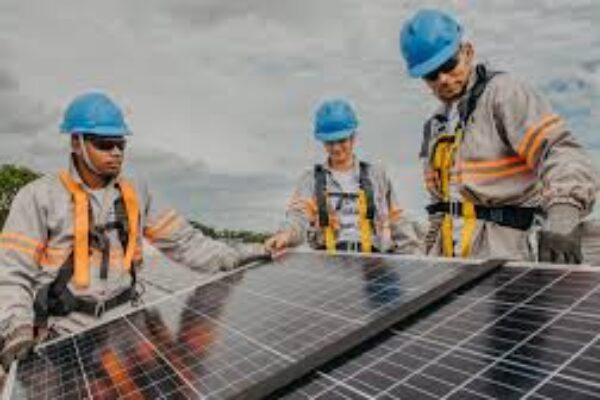 Professional Carport and Shed Solar Panel Installation for Homes and Small Businesses