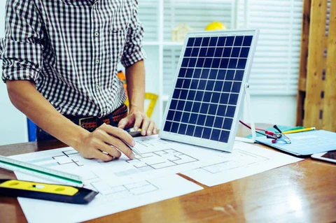 Agrivoltaics Solutions: Combine Solar Energy with Productive Farmland